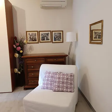아파트 La Casetta - Near The Sea & Free Parking