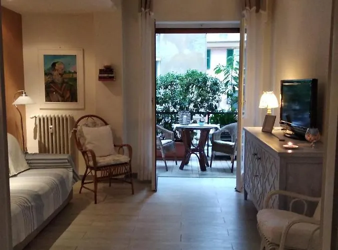 Lejlighed La Casetta - Near The Sea & Free Parking *